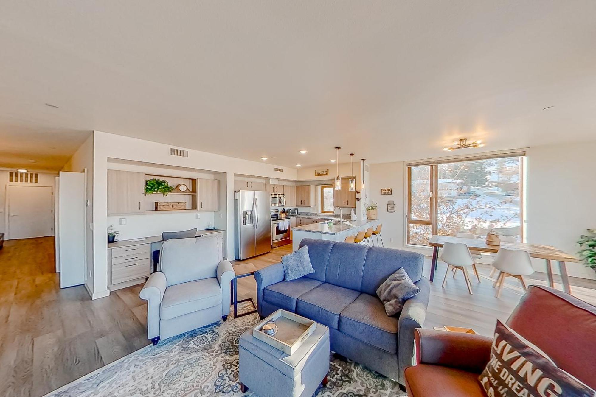 Chelan Resort Suites: Comfort By The Lake #201 Kültér fotó
